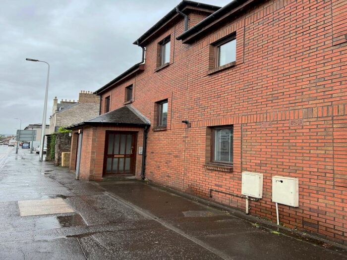 2 Bedroom Flat To Rent In Main Street, Perth, PH2