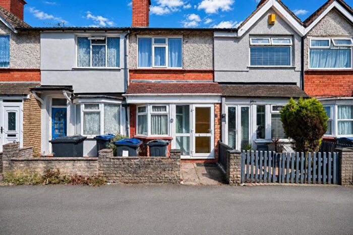 3 Bedroom Terraced House For Sale In Medina Road, Birmingham, B11