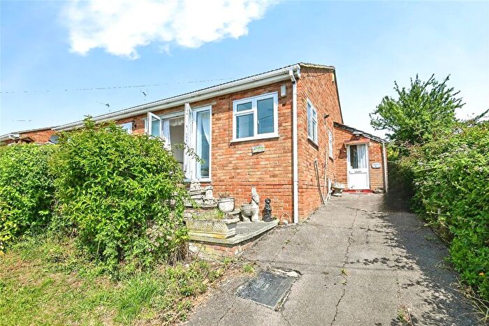 2 Bedroom Bungalow For Sale In Knoll Way, Warden, Sheerness, Kent, ME12