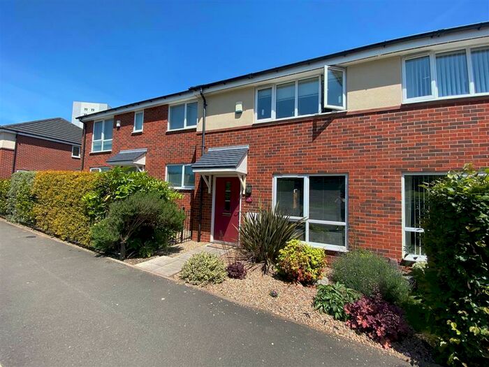 2 Bedroom Terraced House To Rent In Windward Way, Birmingham, B36