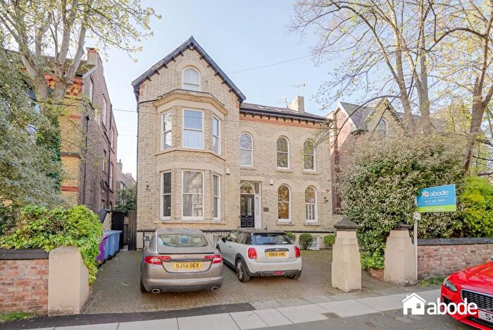 2 Bedroom Apartment For Sale In Ivanhoe Road, Aigburth, Liverpool, L17