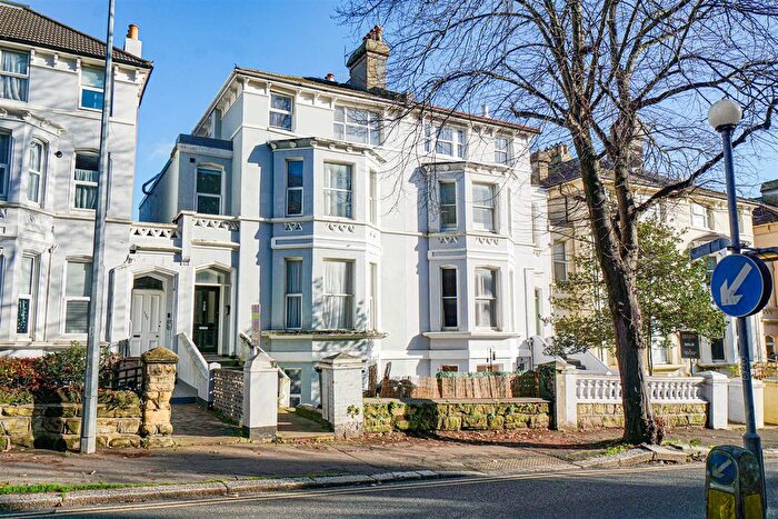 2 Bedroom Flat For Sale In London Road, St. Leonards-On-Sea, TN37
