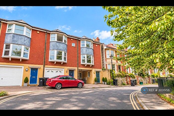 5 Bedroom Terraced House To Rent In Marlborough Hill Place, Bristol, BS2