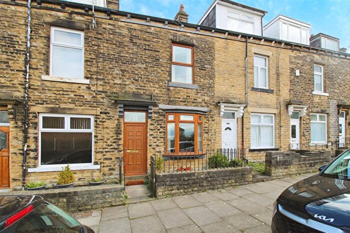 2 Bedroom Terraced House For Sale In Blamires Street, Bradford, BD7