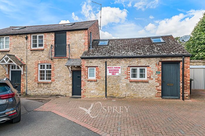 2 Bedroom End Of Terrace House To Rent In Drumming Well Lane, Oundle, PE8