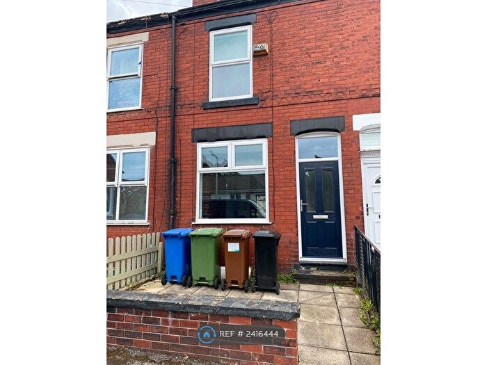 2 Bedroom Terraced House To Rent In Berlin Road, Stockport, SK3