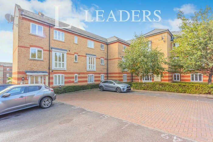 2 Bedroom Apartment To Rent In Chapman Way, Haywards Heath, RH16