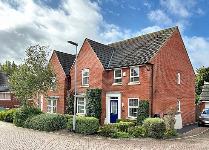 4 Bedroom Detached House For Sale In Neptune Road, Westbury, BA13