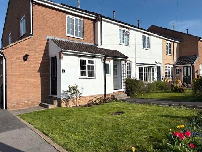 2 Bedroom End Of Terrace House To Rent In Kings Close, Otley, LS21