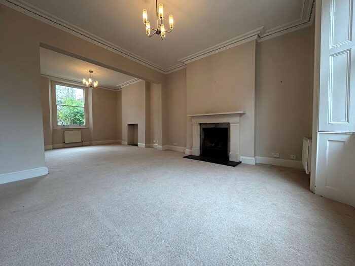 4 Bedroom Property To Rent In Camden Terrace, Bristol, BS8