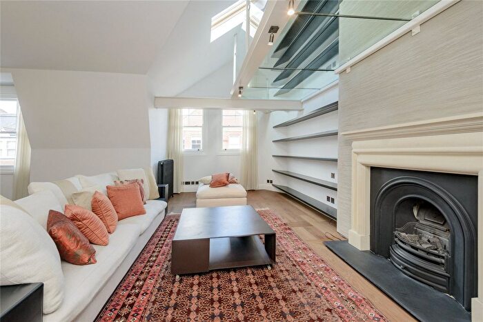 4 Bedroom Flat For Sale In Royal Hospital Road, Chelsea, London, SW3