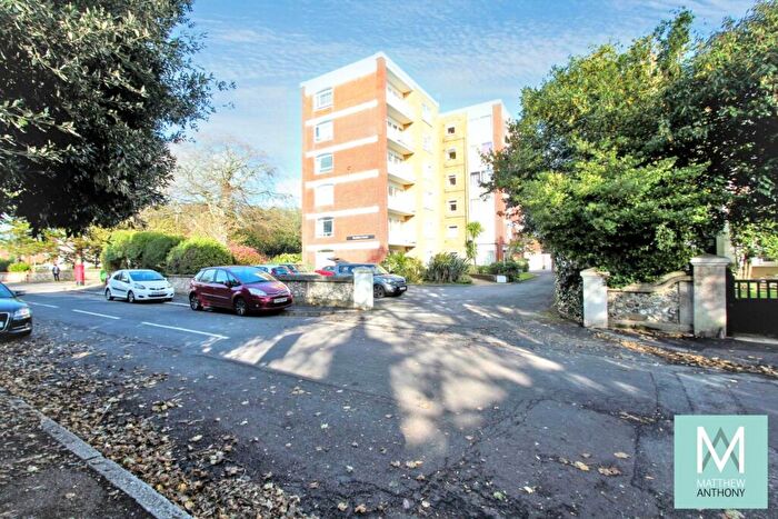 2 Bedroom Flat To Rent In Westbury Court, Belsize Road, BN11