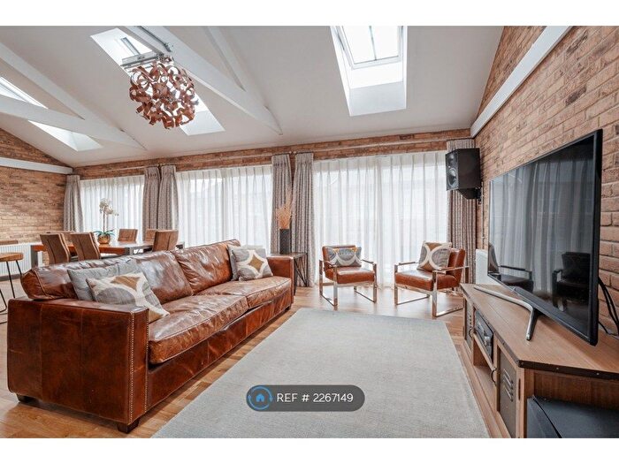 2 Bedroom Semi-Detached House To Rent In Chalice Close, Poole, BH14