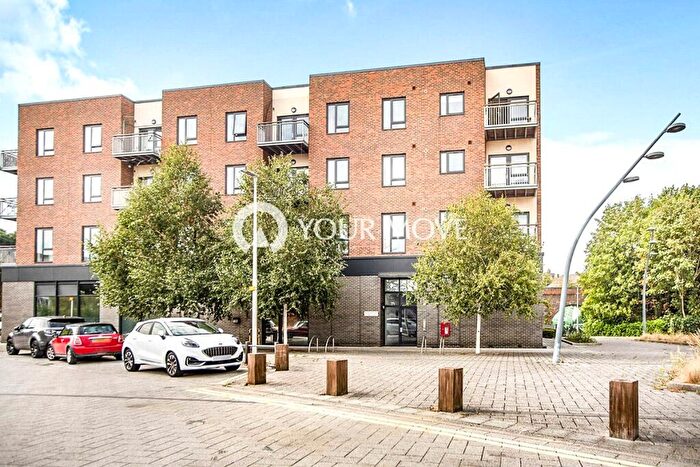 1 Bedroom Flat To Rent In Doust Way, Rochester, Kent, ME1