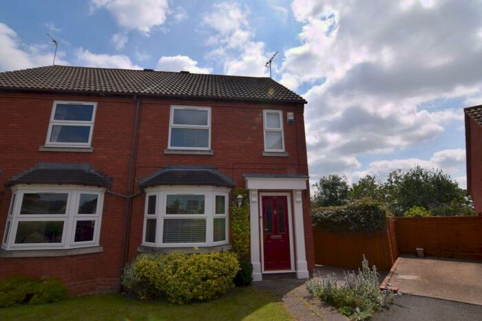 2 Bedroom Semi-Detached House To Rent In Rosewood Crescent, CV32