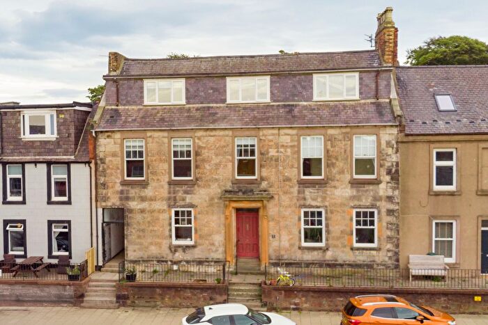 3 Bedroom Flat For Sale In Hill Terrace, Arbroath, DD11