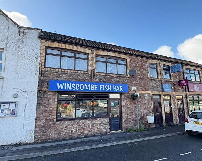 2 Bedroom Flat For Sale In Sandford Road, Winscombe, North Somerset, BS25