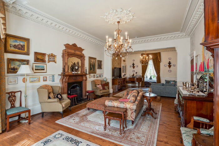 7 Bedroom House For Sale In Blairbeth Road, Burnside, Glasgow, G73