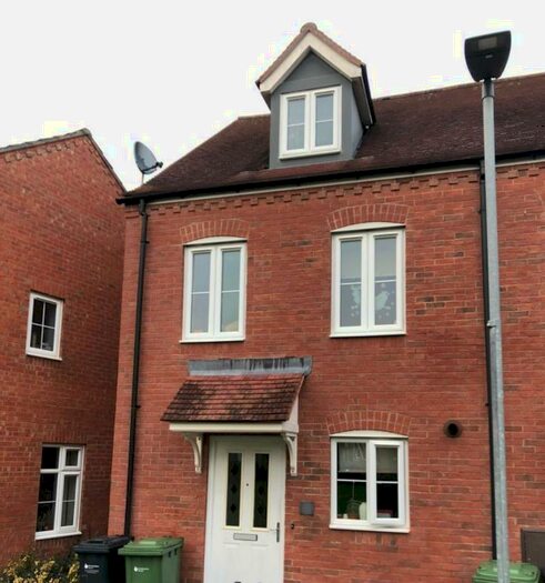 3 Bedroom End Of Terrace House To Rent In Kington, Herefordshire, HR5