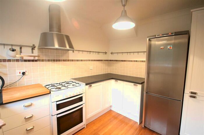 3 Bedroom Detached House To Rent In Lowden Close, Winchester SO22