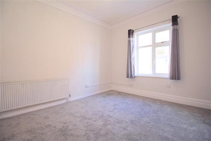 2 Bedroom Maisonette To Rent In Nottingham Road, Loughborough, LE11