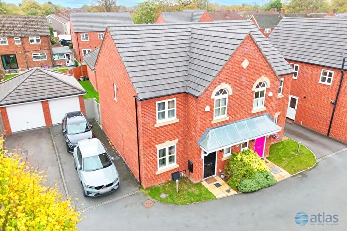 3 Bedroom Semi-Detached House For Sale In Avocet Avenue, Allerton, L19