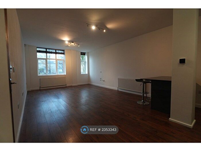 1 Bedroom Flat To Rent In The Bronze Works, London, SE26