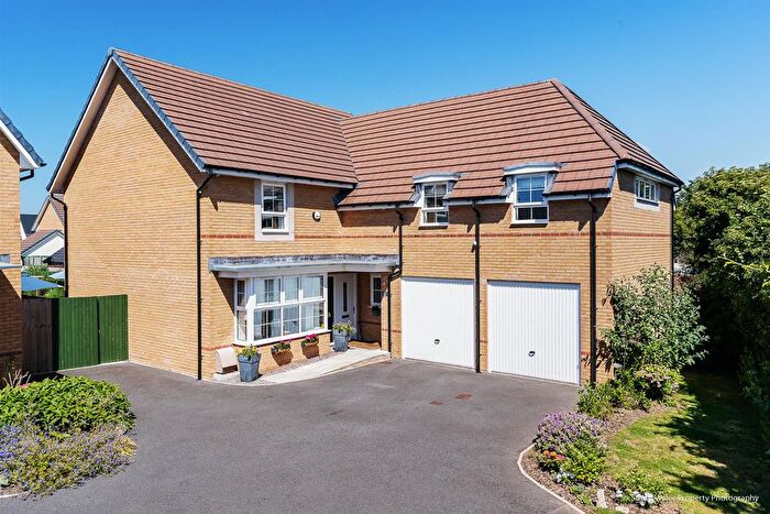 4 Bedroom Detached House For Sale In St. Johns View, St. Athan, CF62