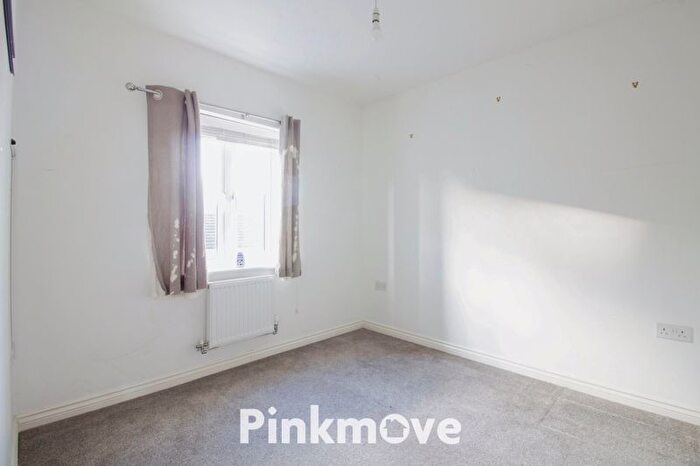 3 Bedroom End Of Terrace House For Sale In Clarke Road, Newport, NP19