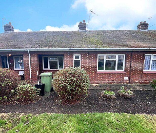 2 Bedroom Terraced House For Sale In Main Road, Queenborough, ME11