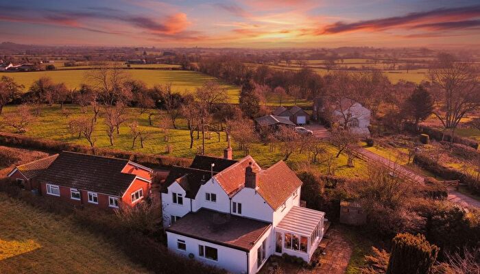 3 Bedroom Detached House For Sale In Chapel Lane, Churcham, GL2