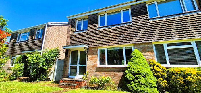 3 Bedroom Semi-Detached House To Rent In Hedge End Village, SO30