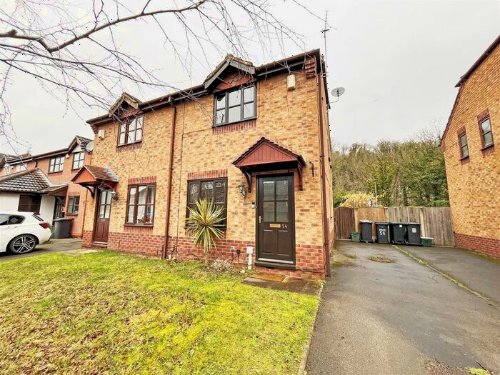 2 Bedroom Semi-Detached House To Rent In Hotspur Drive, Colwick, Nottingham, NG4