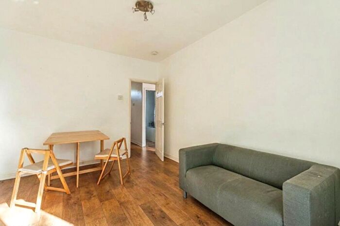 2 Bedroom Flat To Rent In Elmfield House, Highbury Estate, N5
