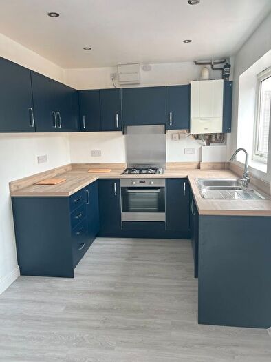 3 Bedroom Semi-Detached House To Rent In Amison Street, Meir Hay, ST3