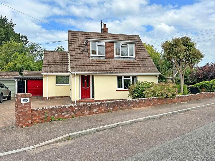3 Bedroom Detached Bungalow For Sale In Glebelands, Exminster, EX6