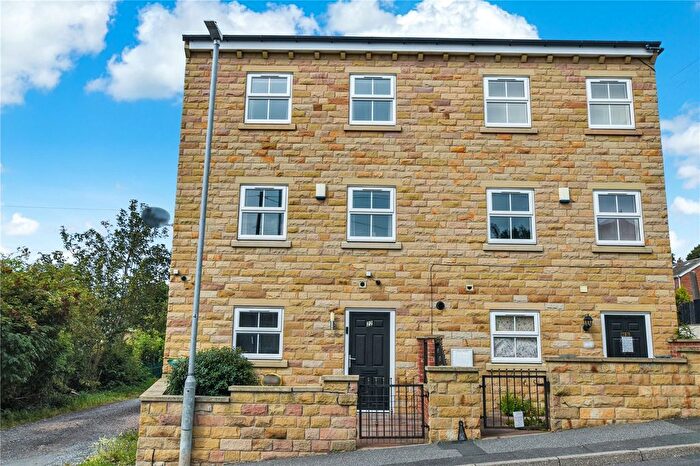 3 Bedroom Town House For Sale In Church Lane, Dewsbury Moor, Dewsbury, West Yorkshire, WF13