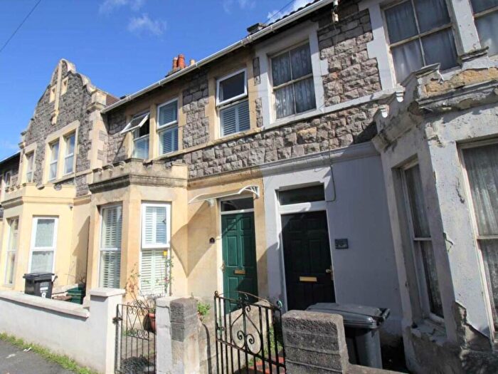 4 Bedroom House To Rent In Glebe Road, Weston-super-Mare, North Somerset, BS23