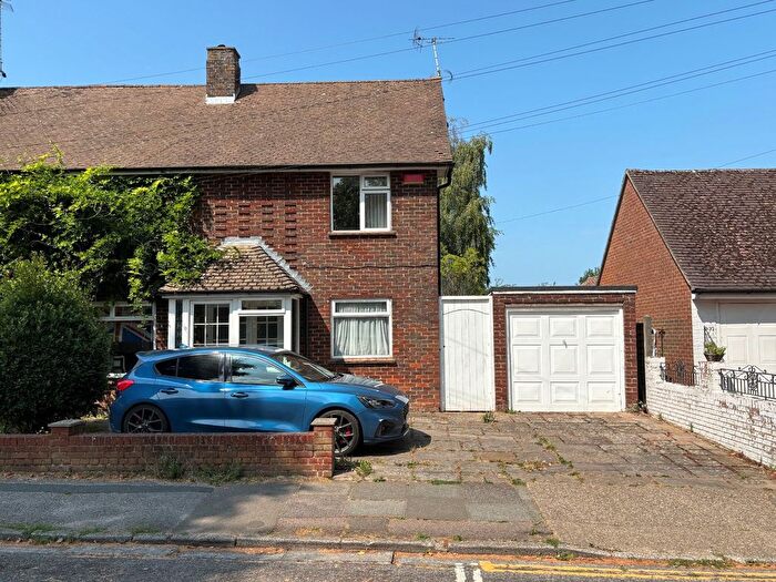 4 Bedroom Semi Detached House To Rent In Queens Avenue, Canterbury, Kent, CT2