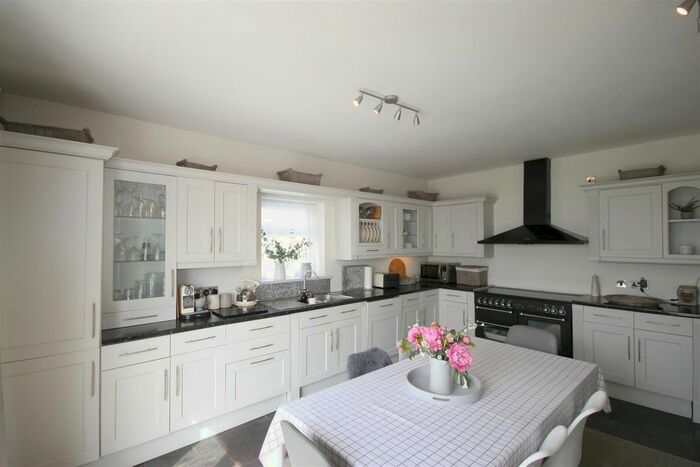 5 Bedroom Detached House For Sale In Bwlch Y Gwynt Road, Llysfaen, Colwyn Bay, LL29