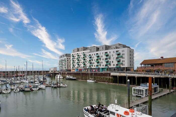 2 Bedroom Flat To Rent In The Boardwalk, Brighton Marina Village, Brighton, BN2