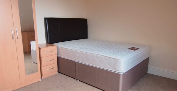 Studio To Rent In Horton Street, Bristol, BS2