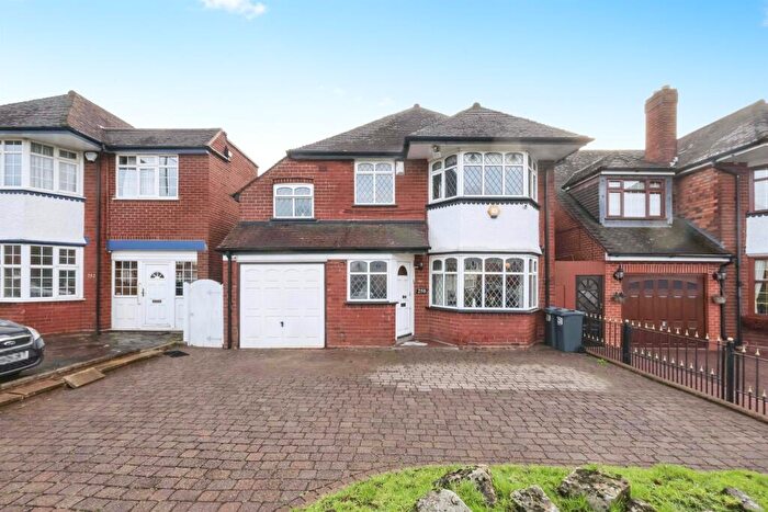 4 Bedroom Detached House For Sale In Coleshill Road, Birmingham, B36