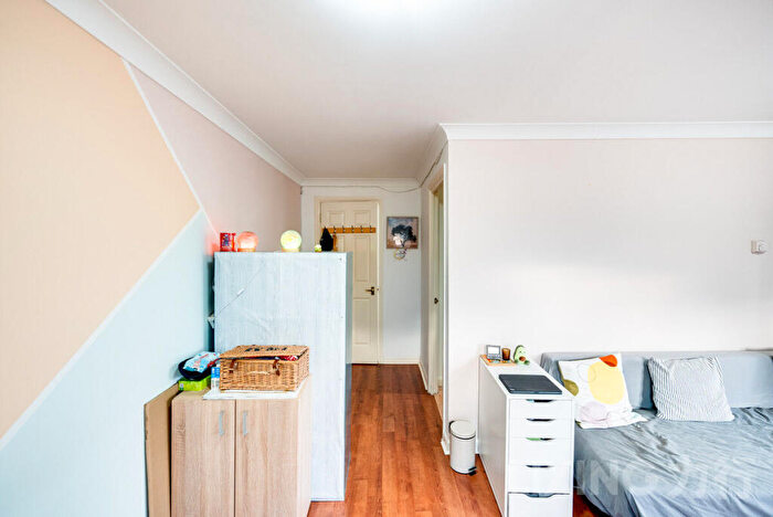 2 Bedroom Apartment For Sale In Wesley Avenue, Royal Victoria, E16
