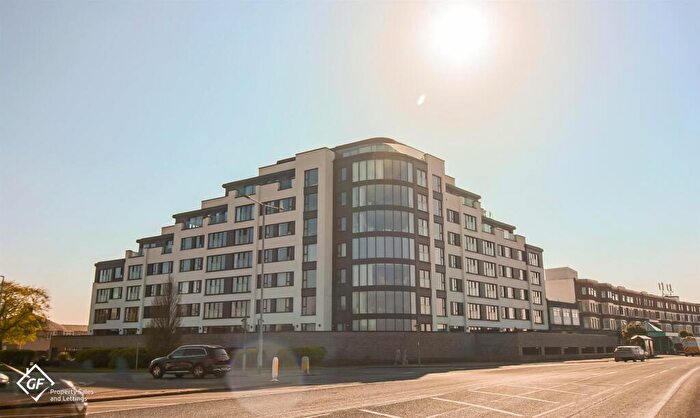 2 Bedroom Apartment For Sale In Dallam Avenue, Morecambe, LA4