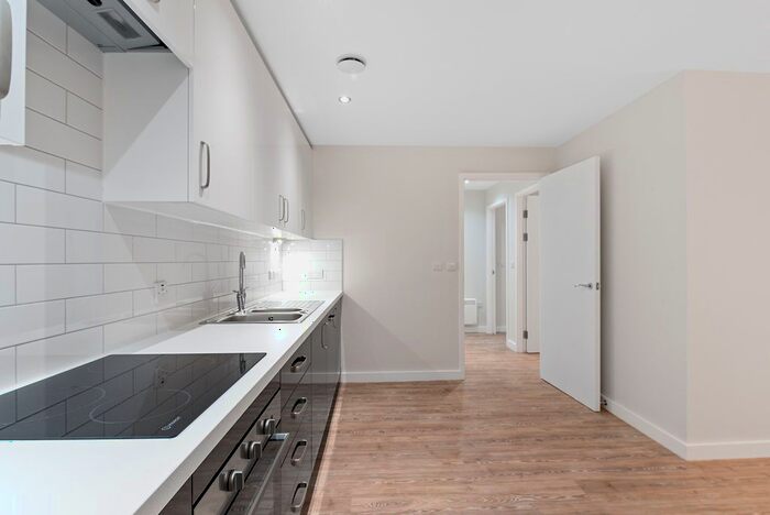 2 Bedroom Flat To Rent In Acorn Street, Sheffield, S3
