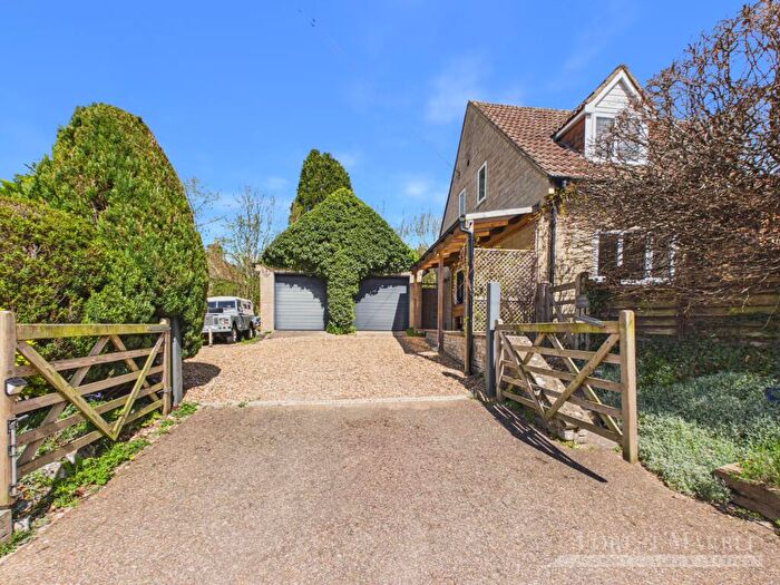 4 Bedroom Detached House For Sale In Back Lane, Chitterne, BA12