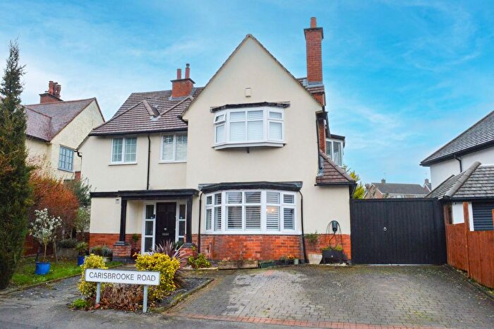 6 Bedroom Detached House For Sale In Carisbrooke Road, Knighton, Leicester, LE2