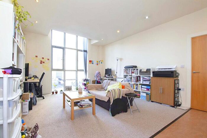 1 Bedroom Apartment For Sale In Humberstone Road, Leicester, LE5