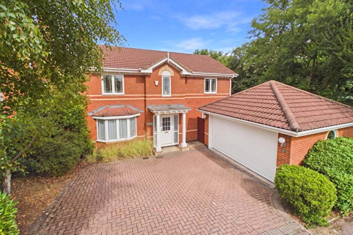 4 Bedroom Detached House For Sale In Viola Croft, Warfield, Berkshire, RG42